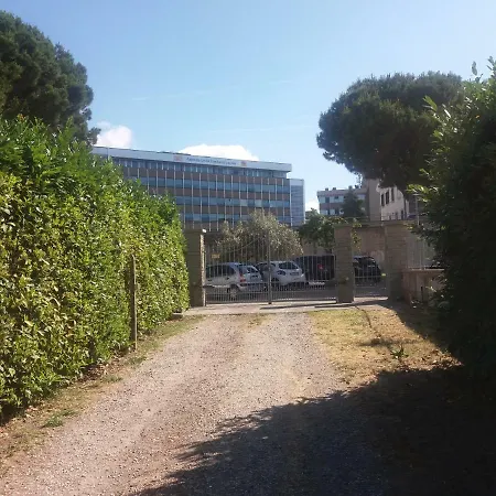 Al Casale Di Sandro E Marina Bed & Breakfast *